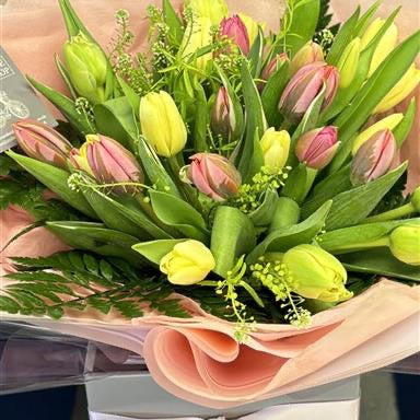 πΈ Hand-Wrapped Bouquet β Large